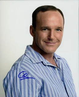Clark Gregg autograph