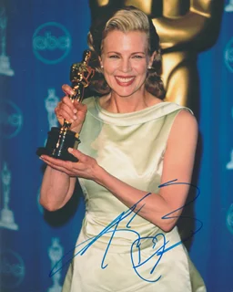 Kim Basinger autograph