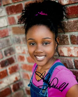 Haley Powell autograph