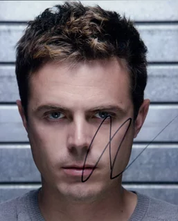 Casey Affleck autograph