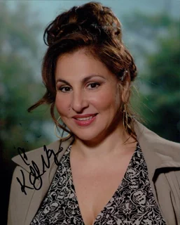 Kathy Najimy autograph