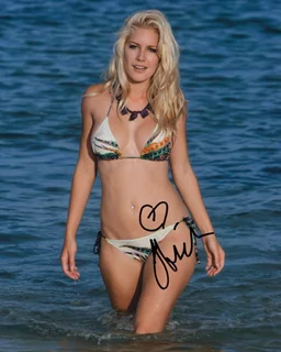 Heidi Montag autograph