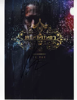 Keanu Reeves autograph