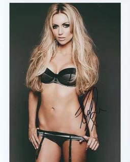 Rosanna Davison autograph