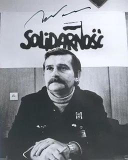 Lech Walesa autograph