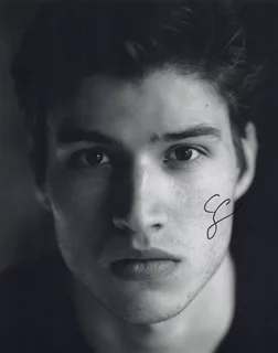 Cameron Cuffe autograph