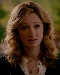 Judy Greer autograph