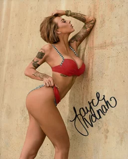 Jayce Ivanah autograph