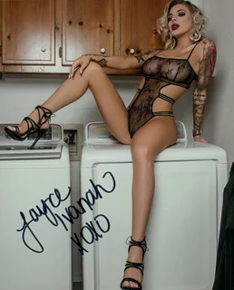 Jayce Ivanah autograph