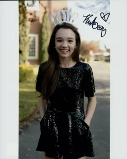Ruby Jay autograph