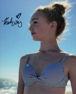Ruby Jay autograph