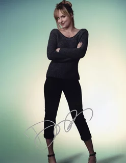 Dakota Johnson autograph