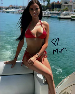 Michelle Martin autograph