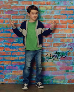 Jason Maybaum autograph