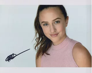 Pilot Paisley-Rose autograph