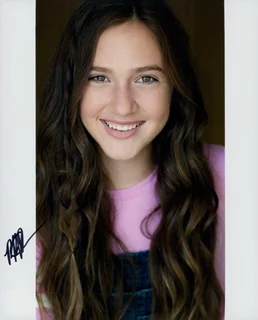 Pilot Paisley-Rose autograph