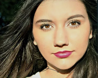 Kate Scott autograph