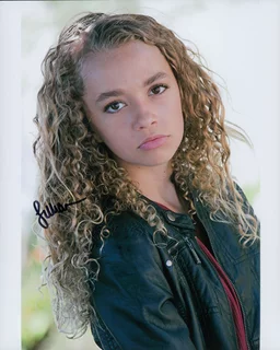 Jillian Shea Spaeder autograph