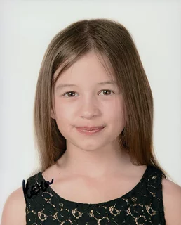 Kiera Laidman autograph