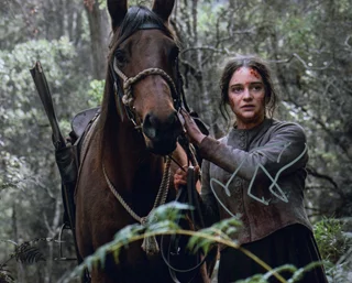 Aisling Franciosi autograph