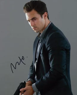 Milo Ventimiglia autograph