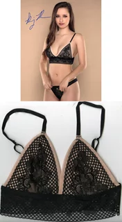 Kenzie Rose autograph