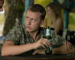 Theo Barklem-Biggs autograph