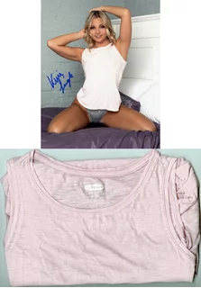 Kennie Leigh autograph