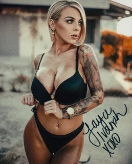 Jayce Ivanah autograph