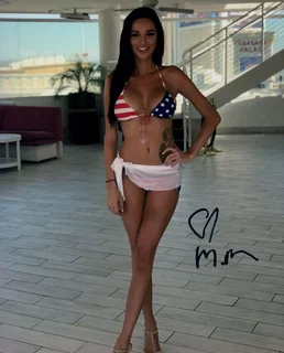 Michelle Martin autograph