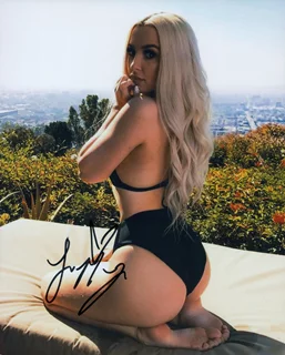 Tana Mongeau autograph