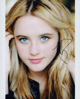 Kathryn Newton autograph