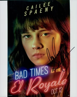 Cailee Spaeny autograph