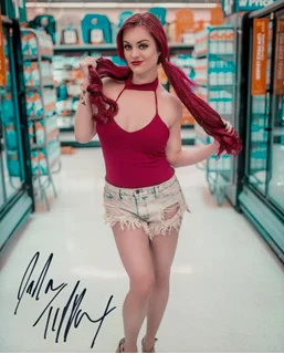 Julia Tiffany  autograph