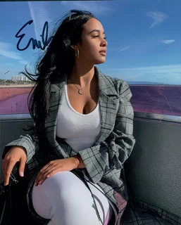 Emily Tosta autograph