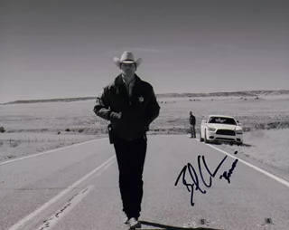 Bailey Chase autograph