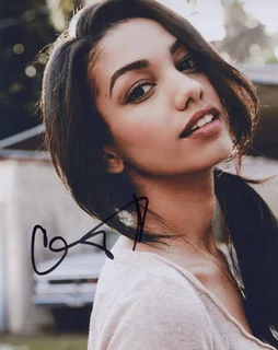 Corinne Foxx autograph