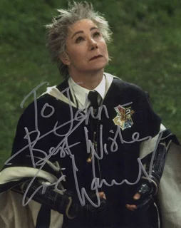 Zoe Wanamaker autograph