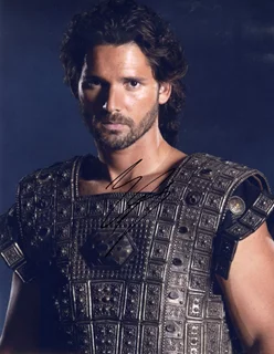 Eric Bana autograph