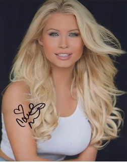 Carrie Minter autograph