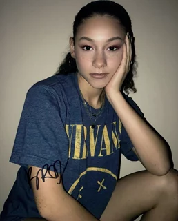 Breana Raquel autograph