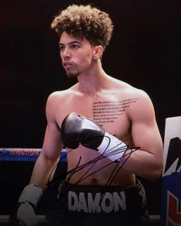 Dominique Columbus autograph