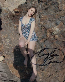 Caylee Cowan autograph