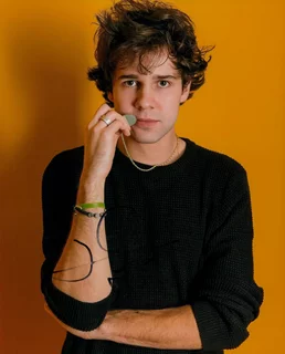 David Dobrik autograph