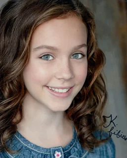 Kacey Fifield autograph