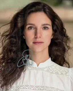 Carla Baratta autograph