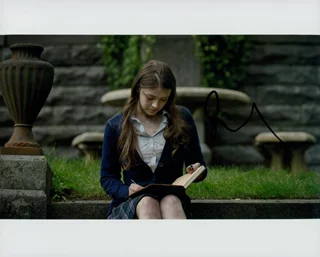 Sarah Bolger autograph