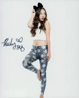 Ruby Jay autograph