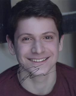 Josh Elliot Pickel autograph