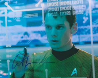 Anton Yelchin autograph
